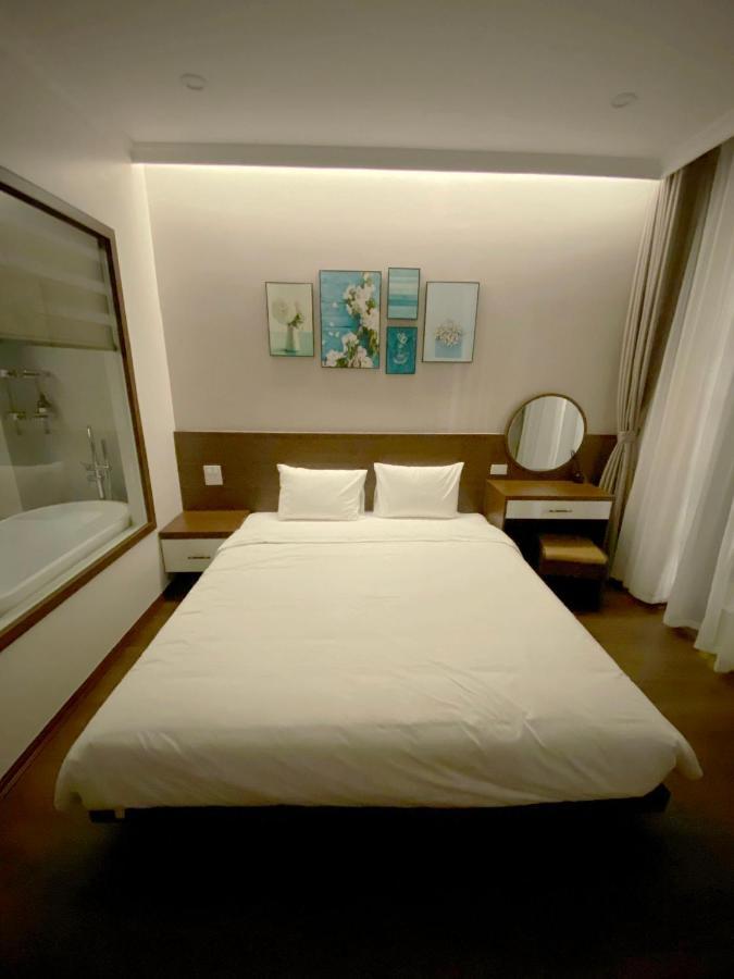הלונג Moonlight Hotel מראה חיצוני תמונה