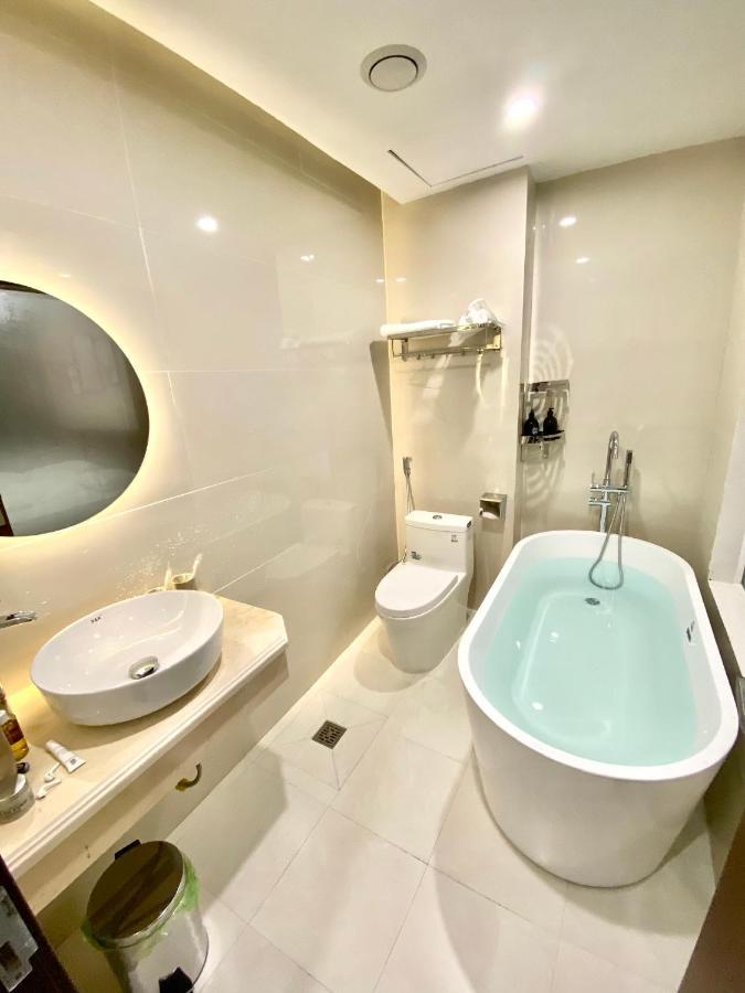 הלונג Moonlight Hotel מראה חיצוני תמונה